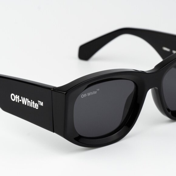 Off-White JOAN Sunglasses – Black Cat Eye Frame | Model OERI041 1007 - Picture 5 of 13